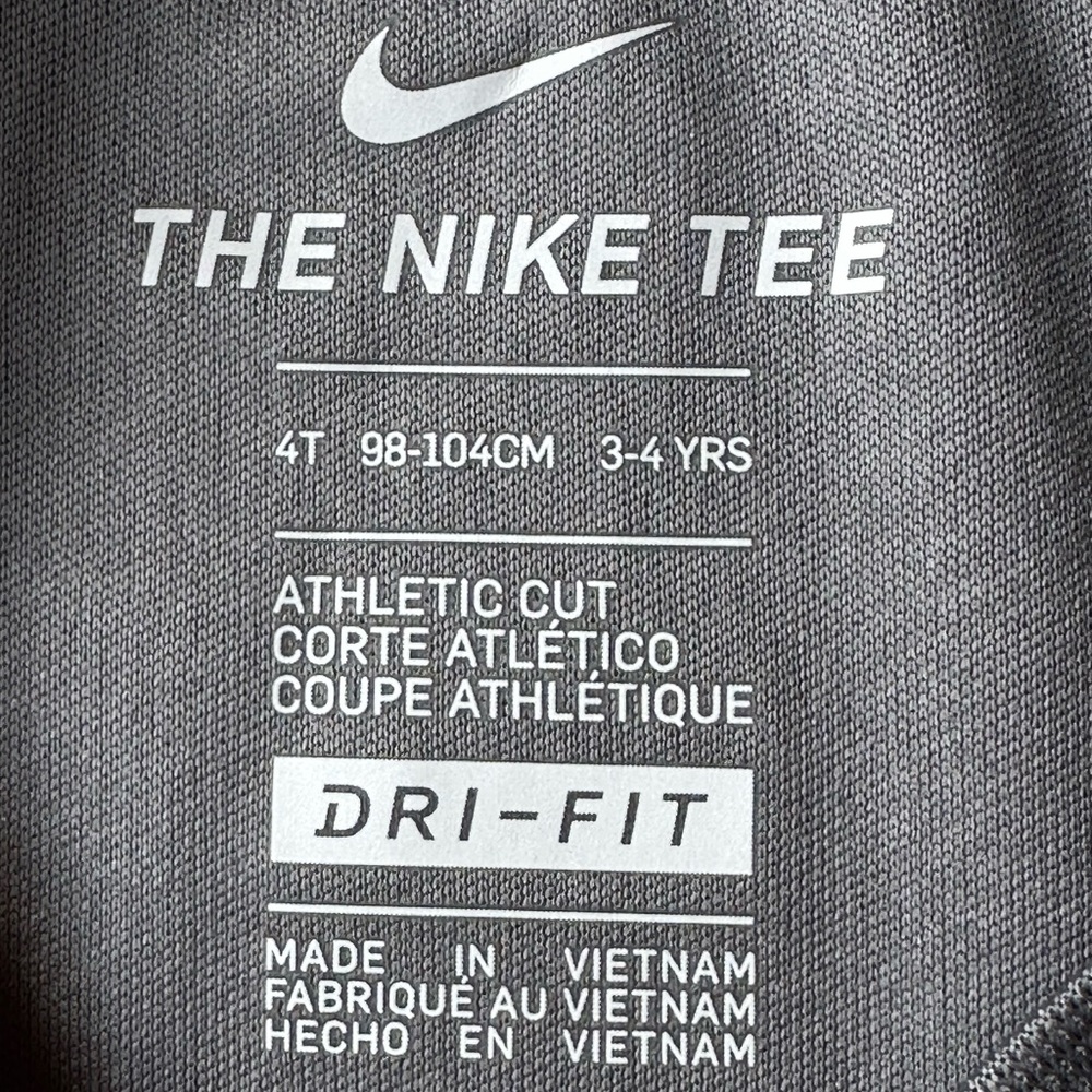 NEW Nike Dri-Fit Short Sleeve Shirt size 4T - Picture 3 of 8